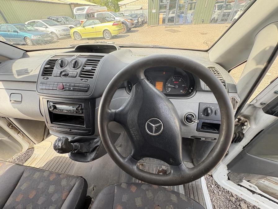 2010 Mercedes-Benz Vito – Model: Vito 109 CDI Compact – FY10AWM
