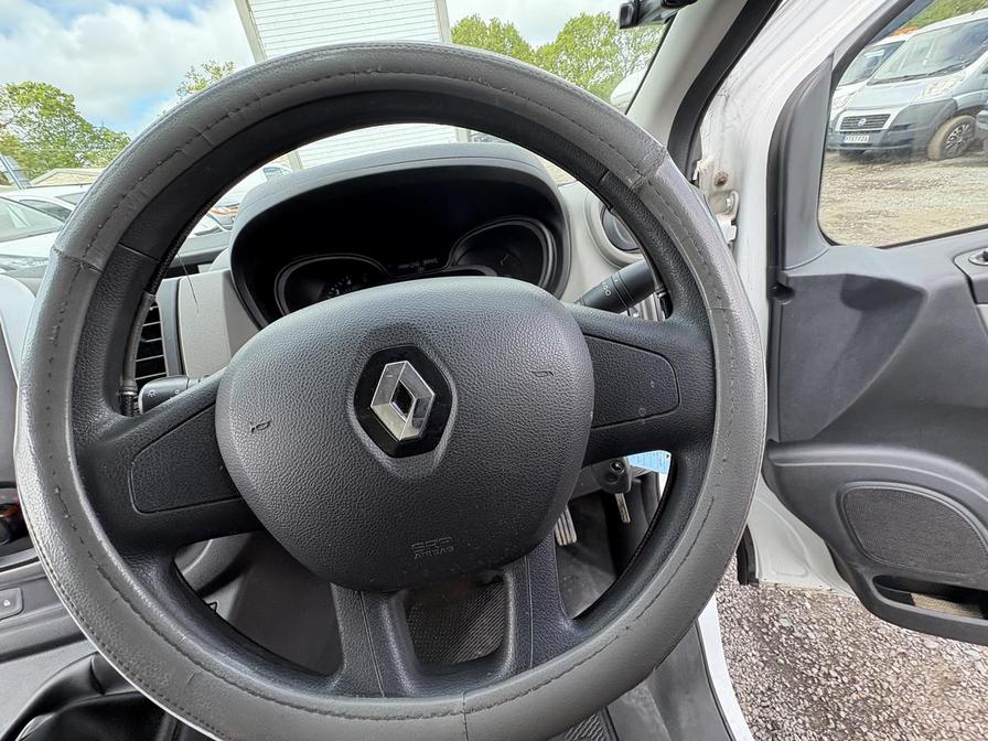 2015 Renault Trafic – Model: Trafic SL29 Business dCi – BF65MWO