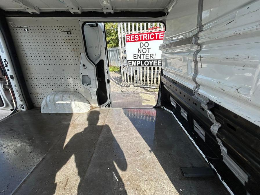 2017 Vauxhall Vivaro – Model: Vivaro  2700 CDTI – ML67HTZ
