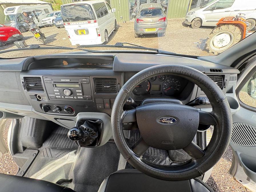 2010 Ford Transit – Model: Transit 115 T300 MWB FWD – LO10LZD