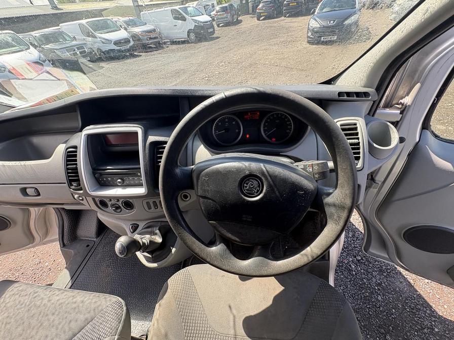 2013 Vauxhall Vivaro – Model: Vivaro 2900 Sportive CDTi LWB – FV13PKN