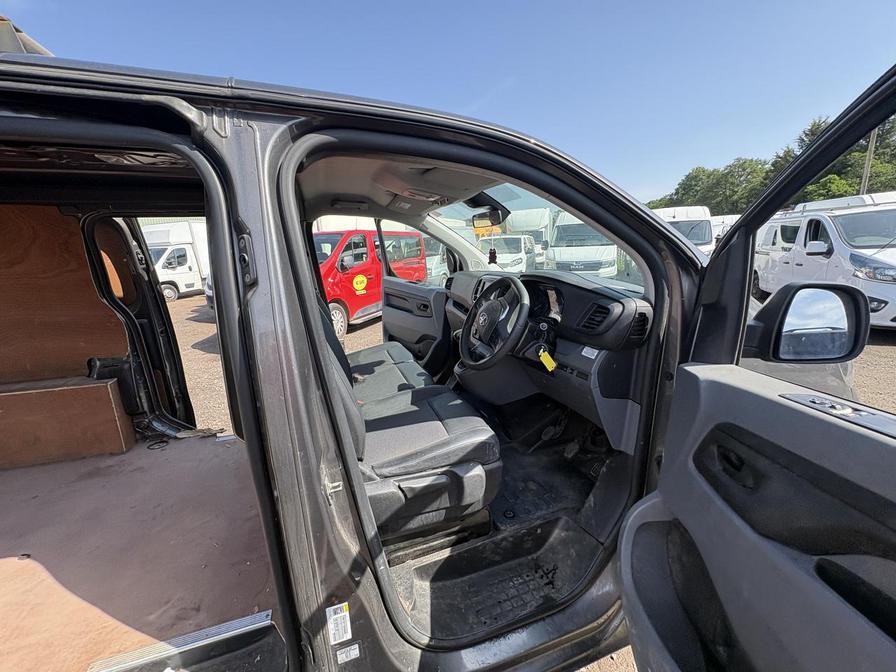 2020 Toyota Proace – Model: Proace Icon – LD56ALS/HJ70EEH