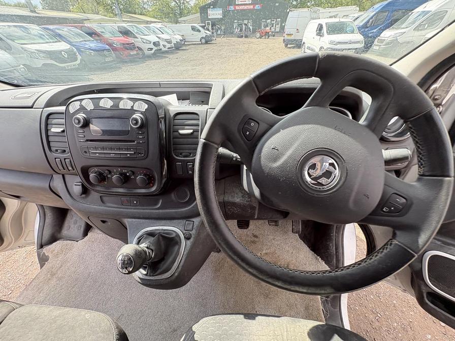 2017 Vauxhall Vivaro – Model: Vivaro  2900 Sportive CDTi – AK66SKX