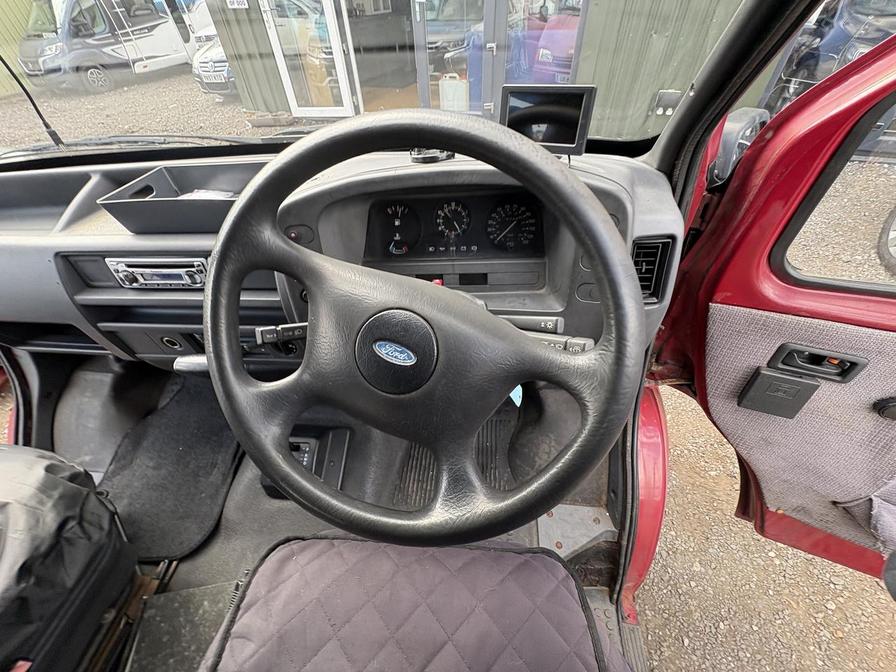 1994 Ford Transit – Model: Transit 150 D SWB A – M946MBU