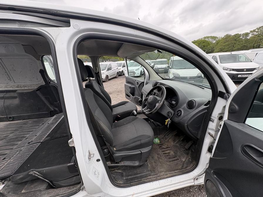 2013 Mercedes-Benz Citan – Model: Citan 109 CDi Dualiner – WP63DHZ
