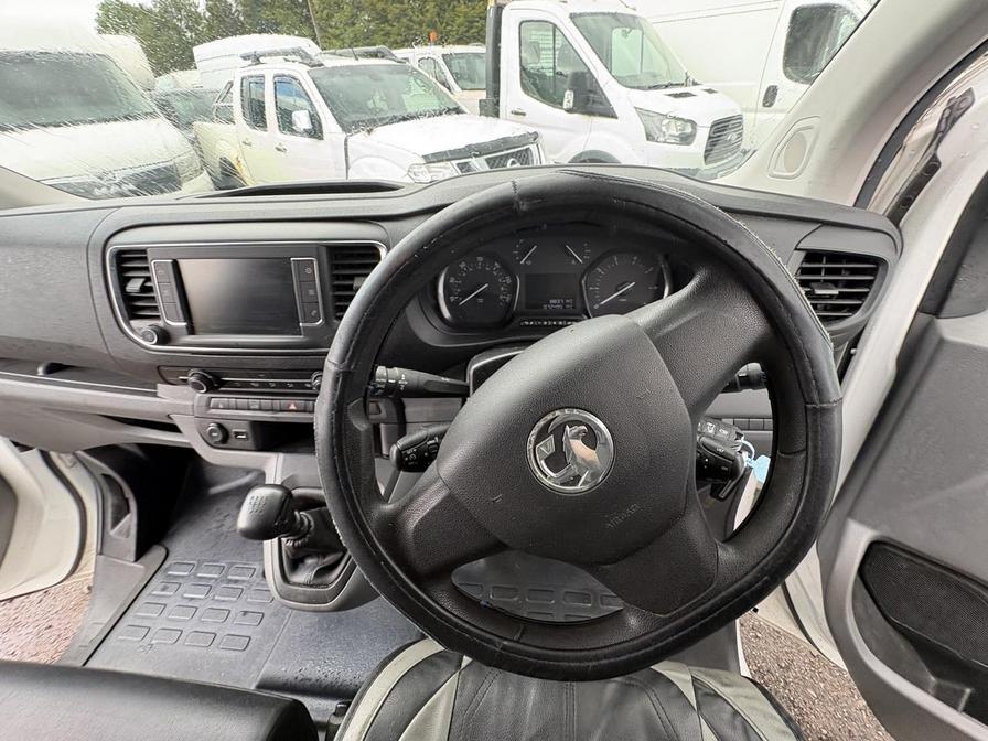 2020 Vauxhall Vivaro – Model: Vivaro 2900 Dynamic S/S – CN20CNX