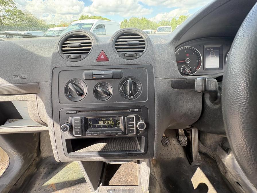2015 Volkswagen Caddy – Model: Caddy C20 Startline TDI – AE15ZCO