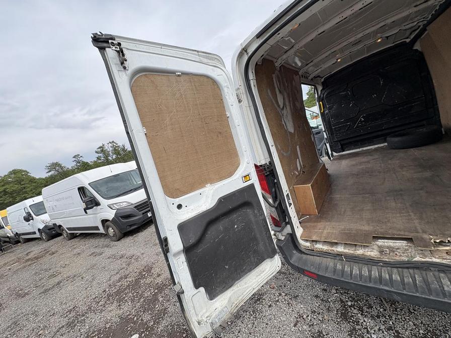 2016 Ford Transit – Model: Transit 350 – YT66LBO