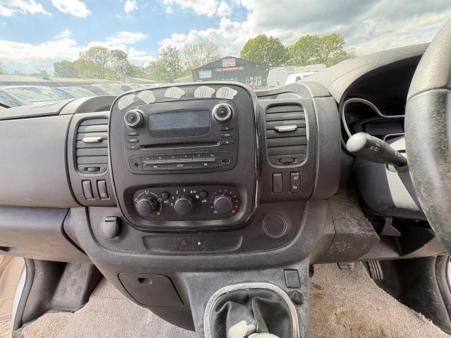 2017 Vauxhall Vivaro – Model: Vivaro  2900 Sportive CDTi – AK66SKX