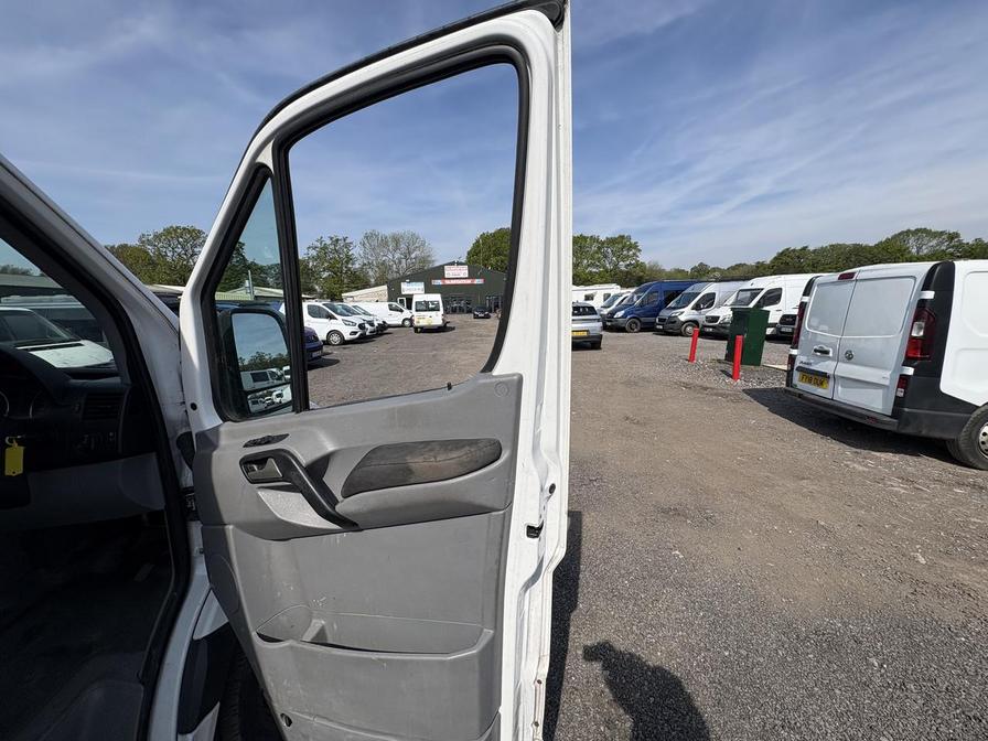 2014 Volkswagen Crafter – Model: Crafter CR35 TDI – FP14JZV