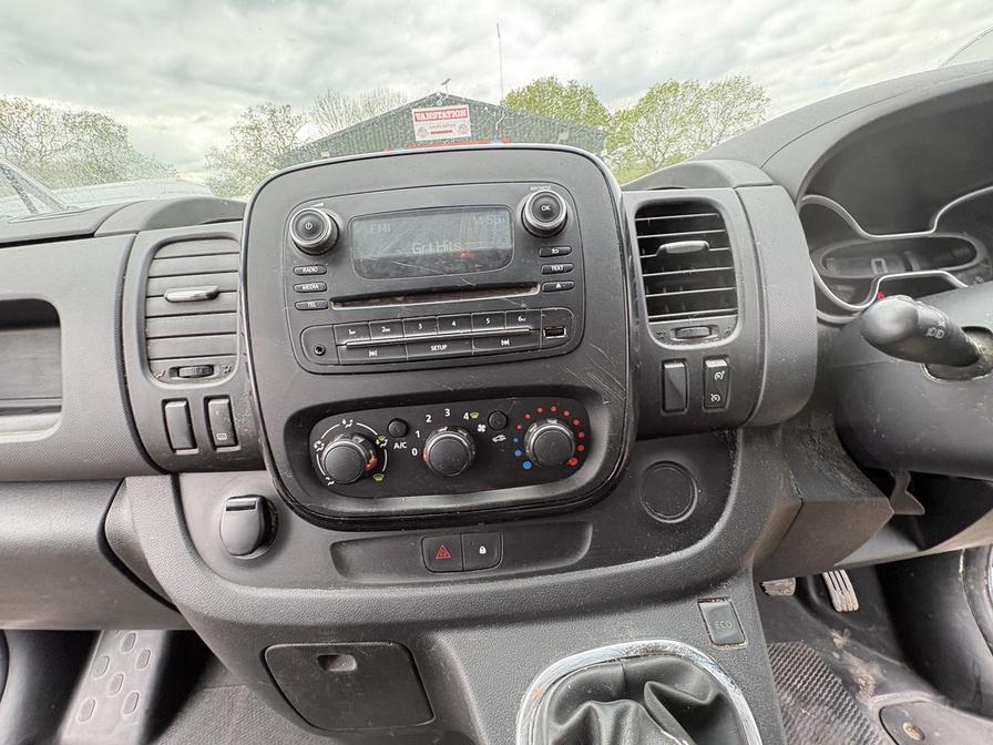 2016 Vauxhall Vivaro – Model: Vivaro  2900 Sportive CDTi – DS16DCE