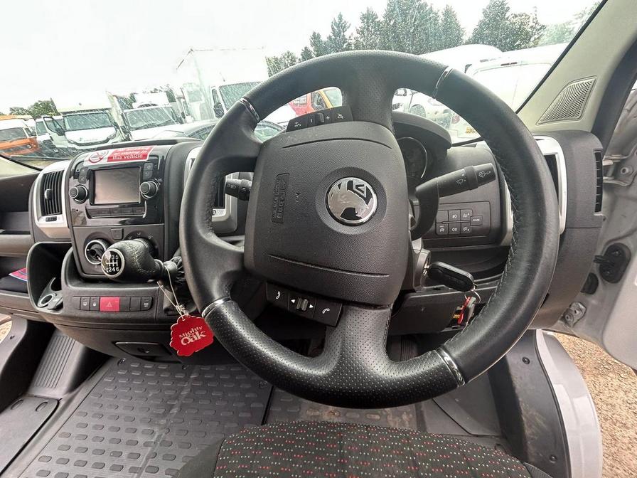2022 Vauxhall Movano – Model: Movano L3H2 F3500 Dynamic TD S/S – CE22VBG