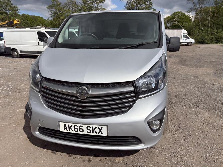 2017 Vauxhall Vivaro – Model: Vivaro  2900 Sportive CDTi – AK66SKX