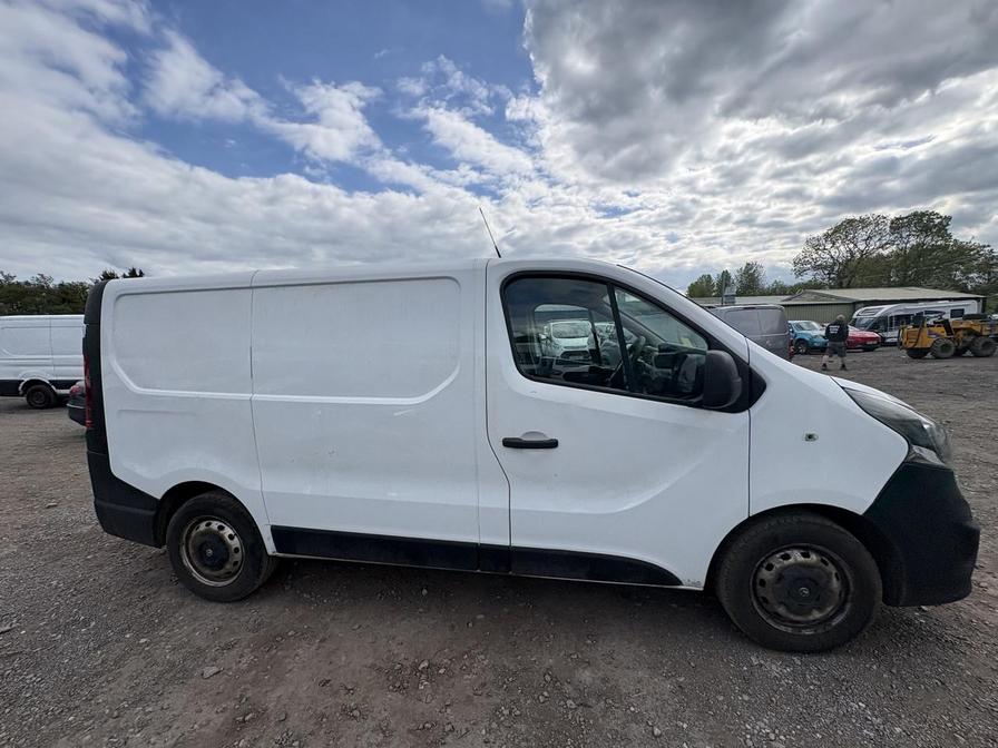 2018 Vauxhall Vivaro – Model: Vivaro  2700 CDTI – FY18OUK