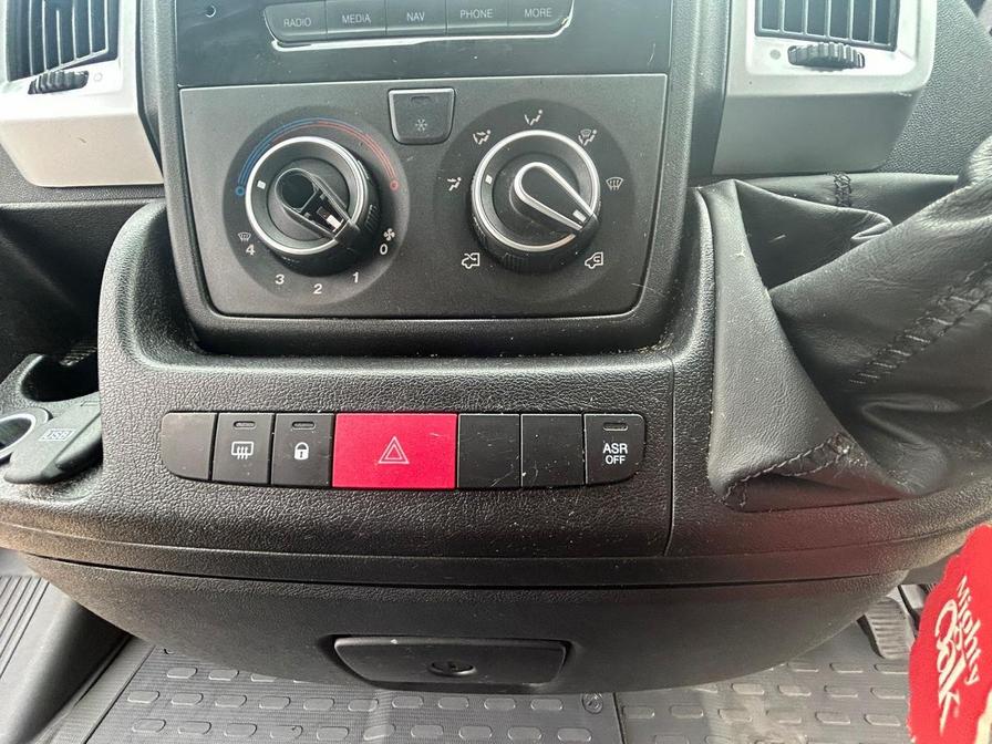 2022 Vauxhall Movano – Model: Movano L3H2 F3500 Dynamic TD S/S – CE22VBG