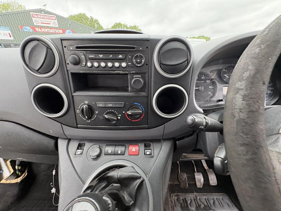 2015 Citroen Berlingo – Model: Berlingo 750 LX HDi – PN65WDM