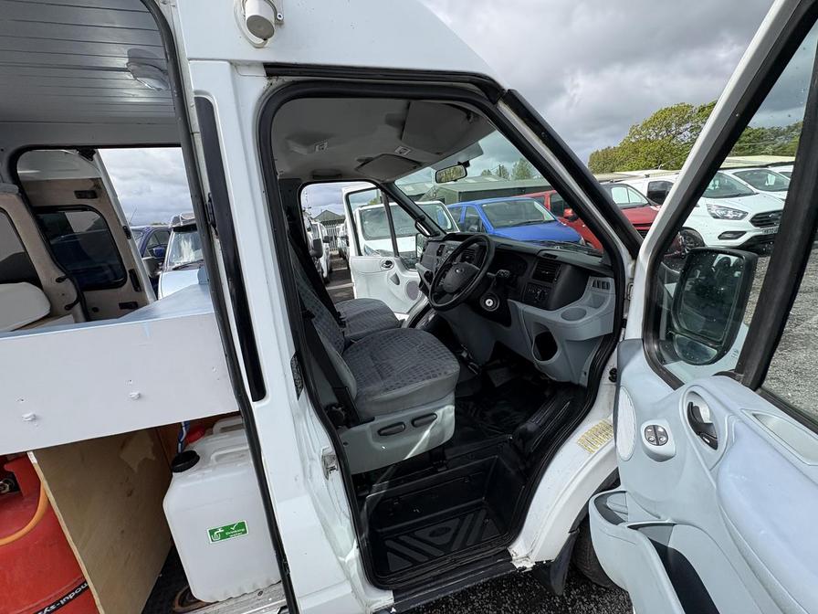 2012 Ford Transit – Model: Transit 125 T300 FWD – ST61TNZ