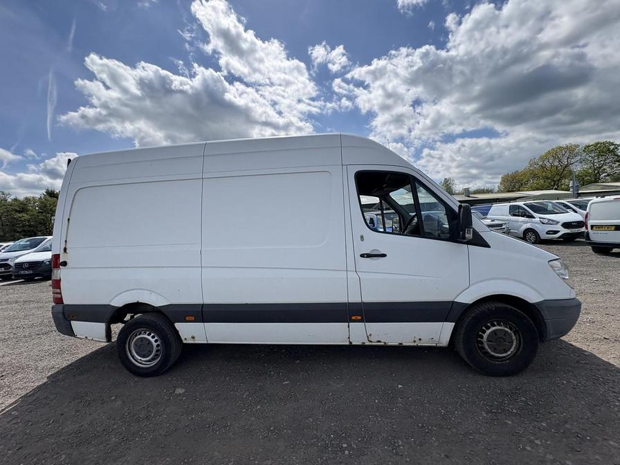 2010 Mercedes-Benz Sprinter – Model: Sprinter 313 CDi – KY60AKU