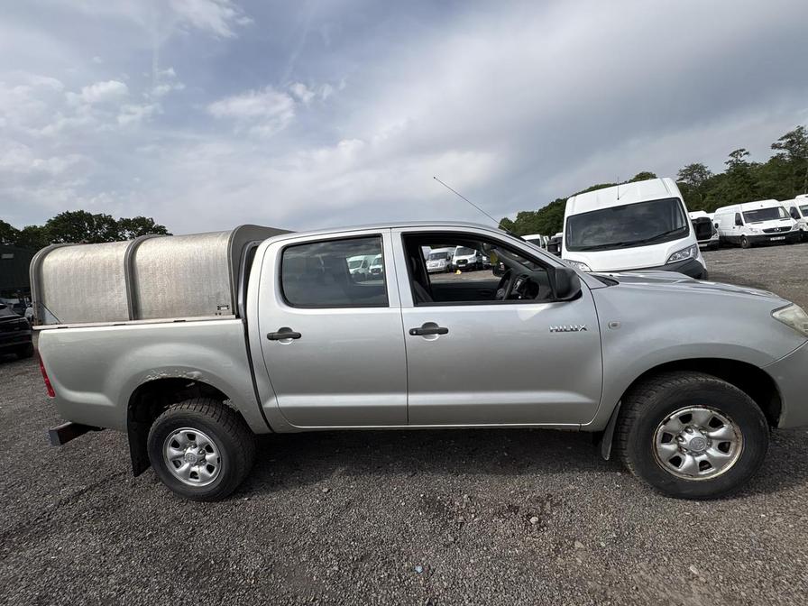 2011 Toyota Hilux – Model: HI-Luxury HL2 D-4D 4×4 Double Cab – PK11KDV