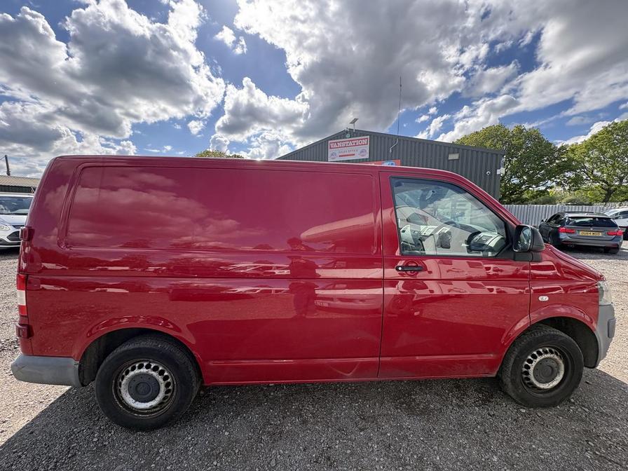2012 Volkswagen Transporter – Model: Transporter T28 102 TDI SWB – RO12KGU