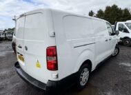2020 Vauxhall Vivaro – Model: Vivaro 2900 Dynamic S/S – CN20CNX