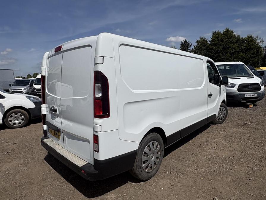 2017 Nissan NV300 – Model: NV300 Acenta dCi – GN17BWG