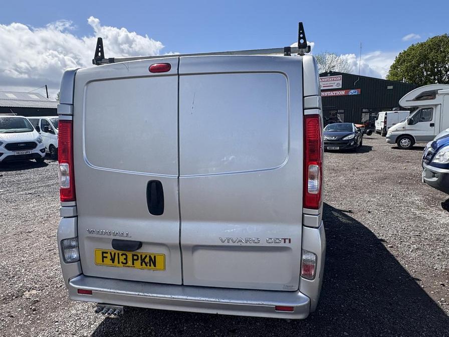 2013 Vauxhall Vivaro – Model: Vivaro 2900 Sportive CDTi LWB – FV13PKN