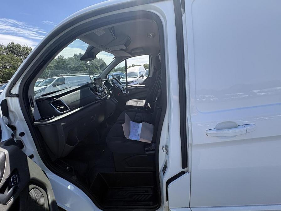 2019 Ford Transit Custom – Model: Transit Custom 300 Limited Edition Auto – CX69UVA