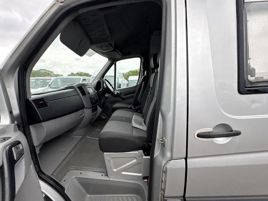 2016 Volkswagen Crafter – Model: Crafter CR35 TDI BlueMotion Technology – WU66ZXH