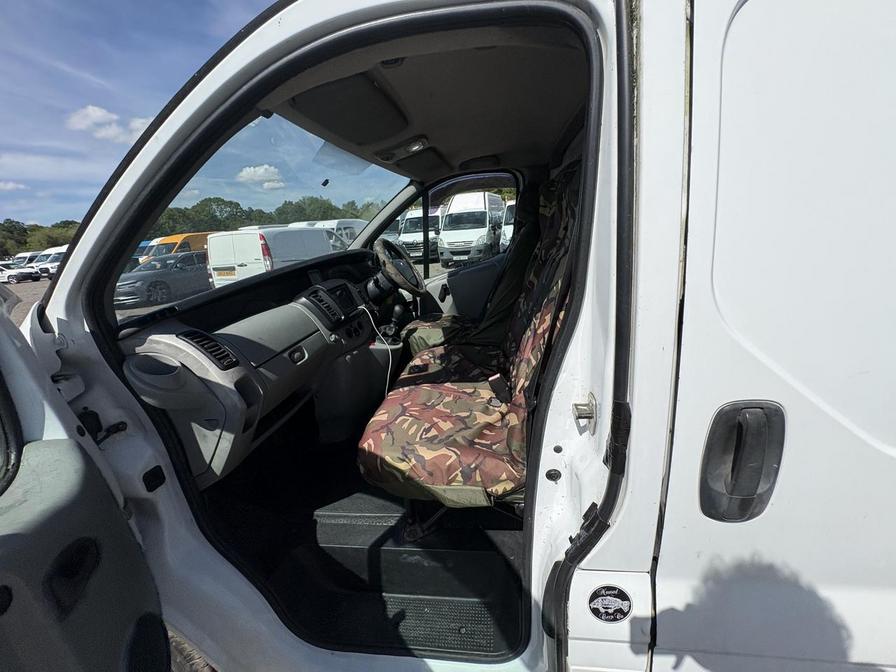 2008 Renault Trafic – Model: Trafic SL27+ dCi 115 – CA53RPD/HY58LBK