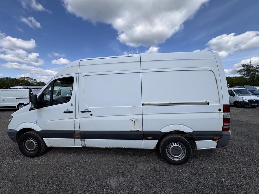 2010 Mercedes-Benz Sprinter – Model: Sprinter 313 CDi – KY60AKU