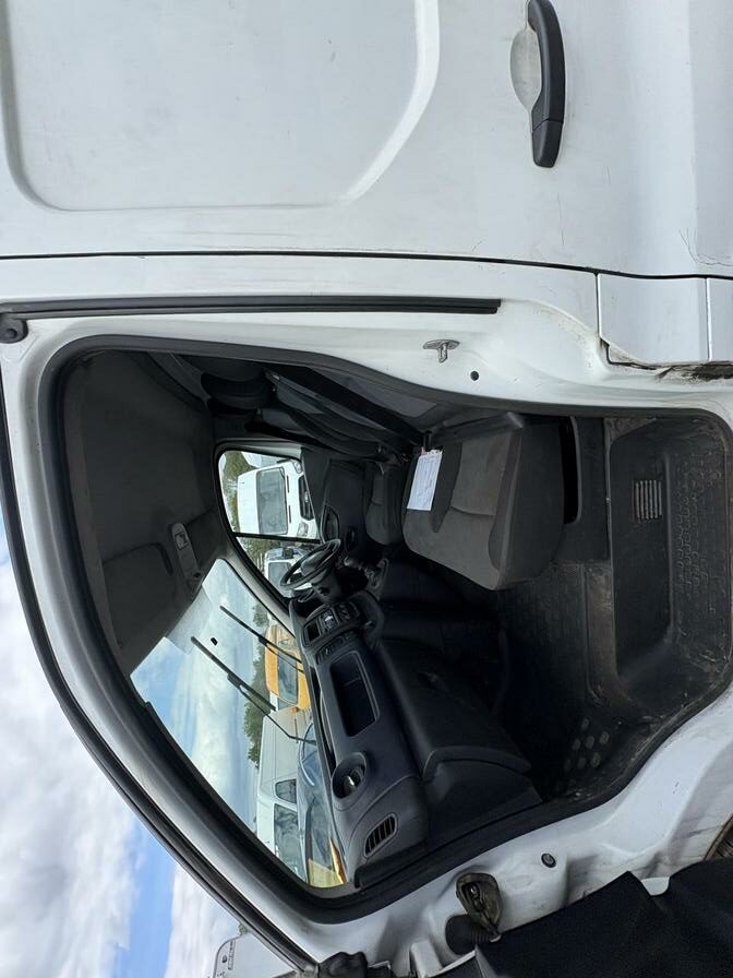 2018 Vauxhall Vivaro – Model: Vivaro  2700 CDTI – FY18OUK