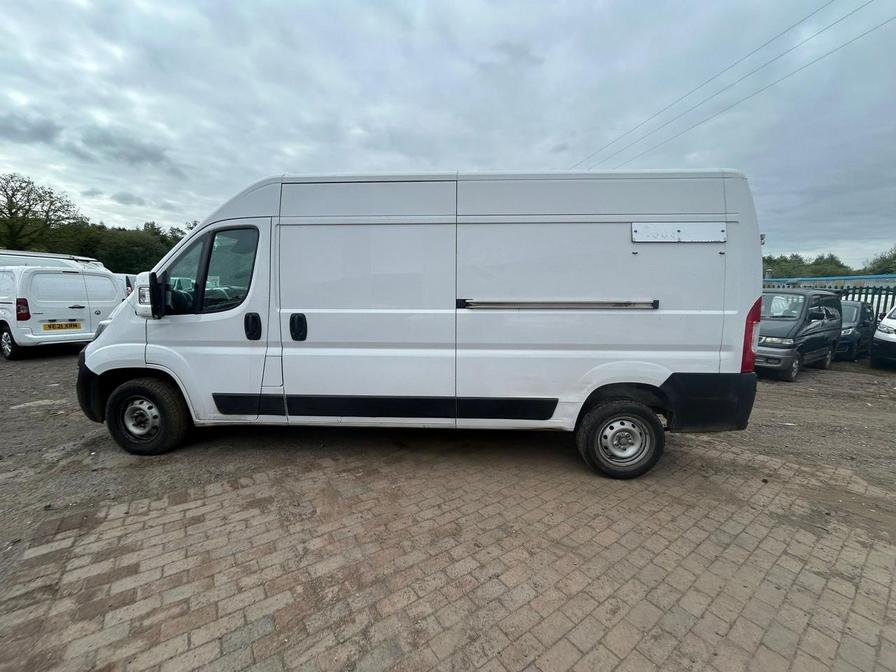 2022 Vauxhall Movano – Model: Movano L3H2 F3500 Dynamic TD S/S – CE22VBG