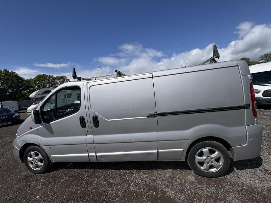 2013 Vauxhall Vivaro – Model: Vivaro 2900 Sportive CDTi LWB – FV13PKN
