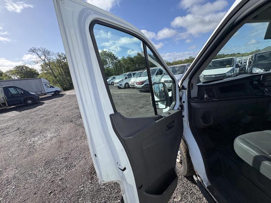 2020 Ford Transit – Model: Transit 290 Leader EcoBlue – YR70THF