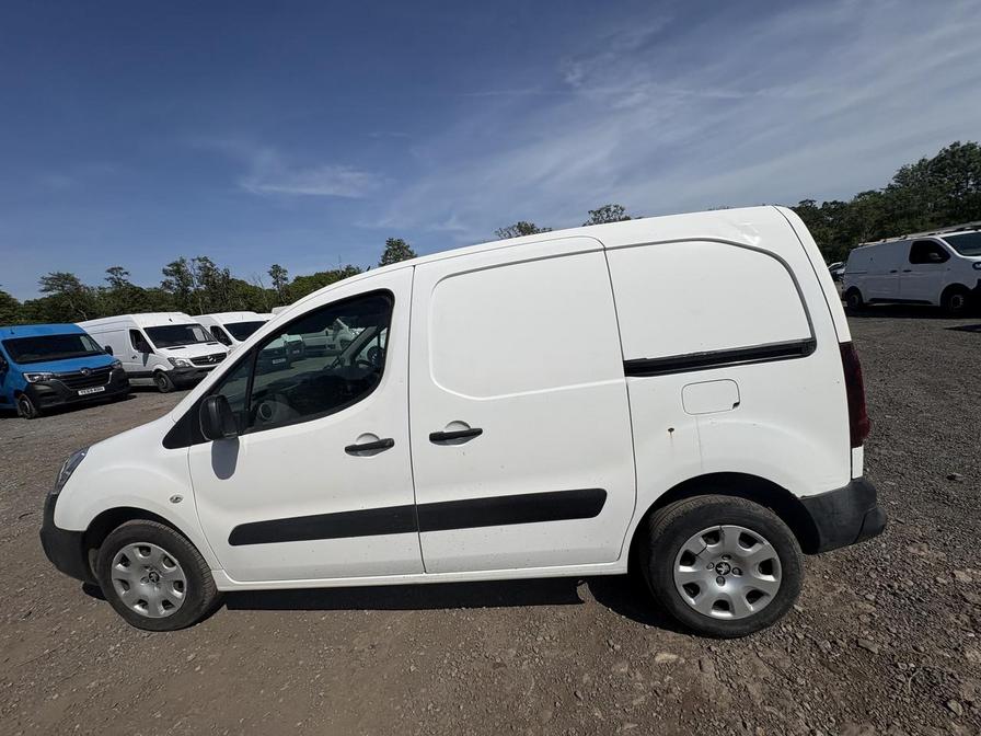 2018 Peugeot Partner – Model: Partner Professional L1 Blue HDi – NV18HSY