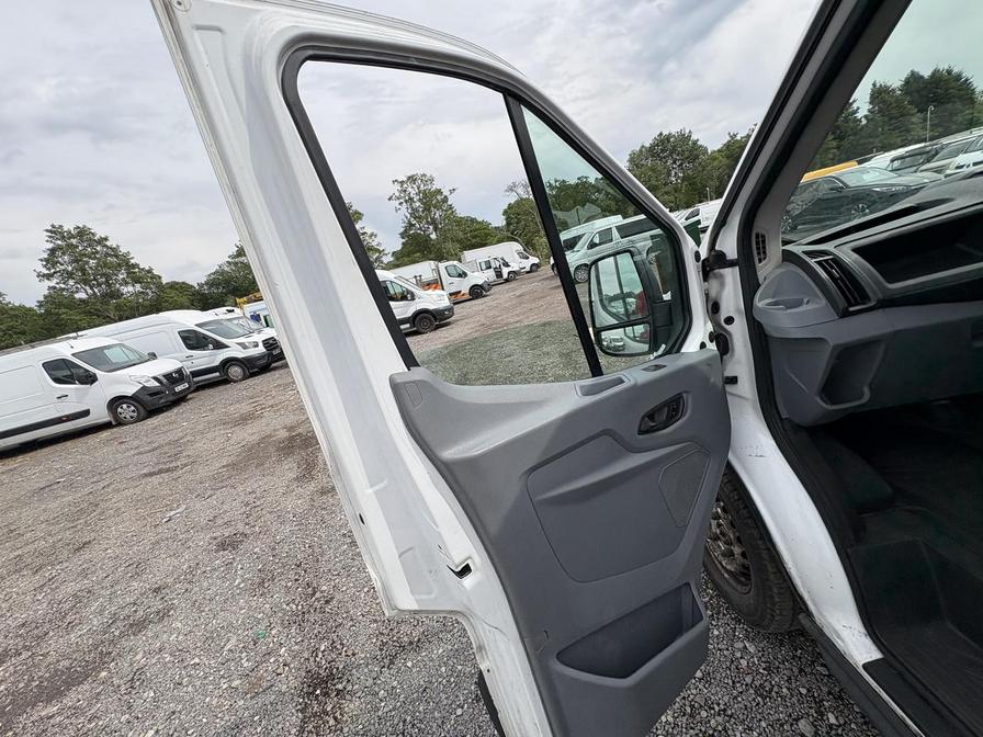 2016 Ford Transit – Model: Transit 350 – YT66LBO
