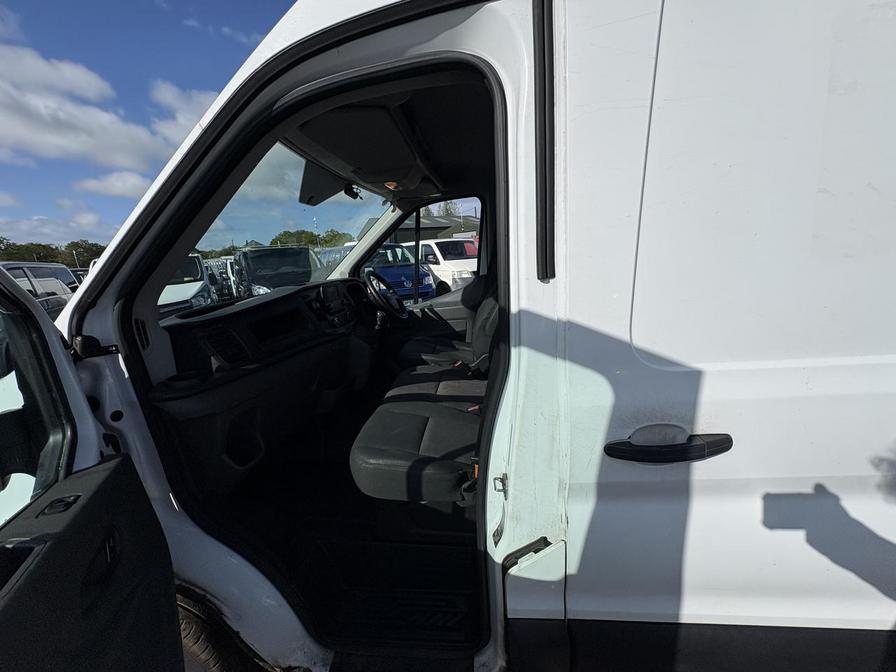 2020 Ford Transit – Model: Transit 290 Leader EcoBlue – YR70THF