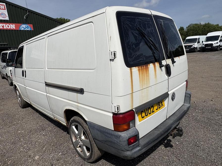 2002 Volkswagen Transporter – Model: 1200 TDI LWB – CU02JBX