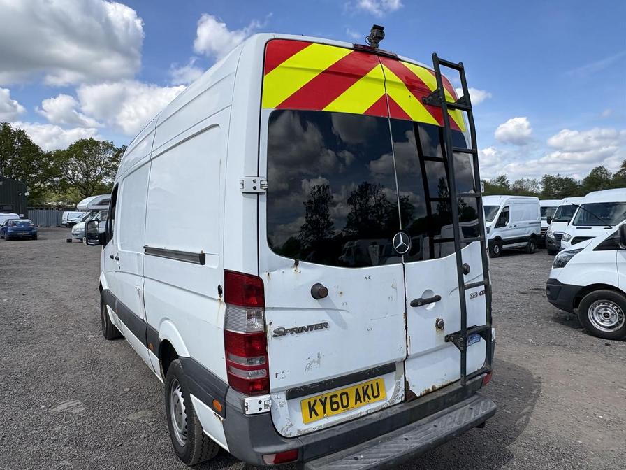 2010 Mercedes-Benz Sprinter – Model: Sprinter 313 CDi – KY60AKU