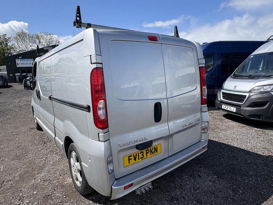 2013 Vauxhall Vivaro – Model: Vivaro 2900 Sportive CDTi LWB – FV13PKN
