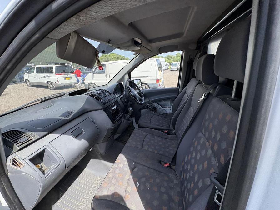 2010 Mercedes-Benz Vito – Model: Vito 109 CDI Compact – FY10AWM