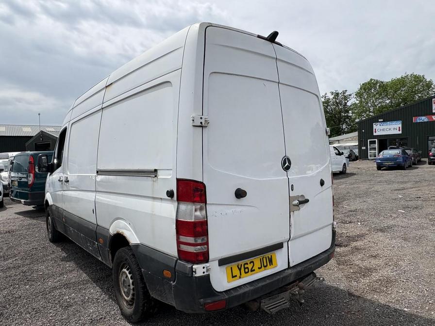 2012 Mercedes-Benz Sprinter – Model: Sprinter 313 CDi – LY62JUW