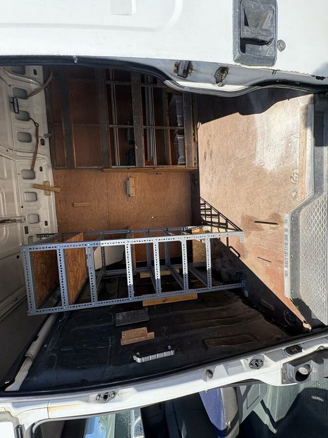 2008 Iveco Daily – Model: Daily 35S14 LWB – LK08LCZ
