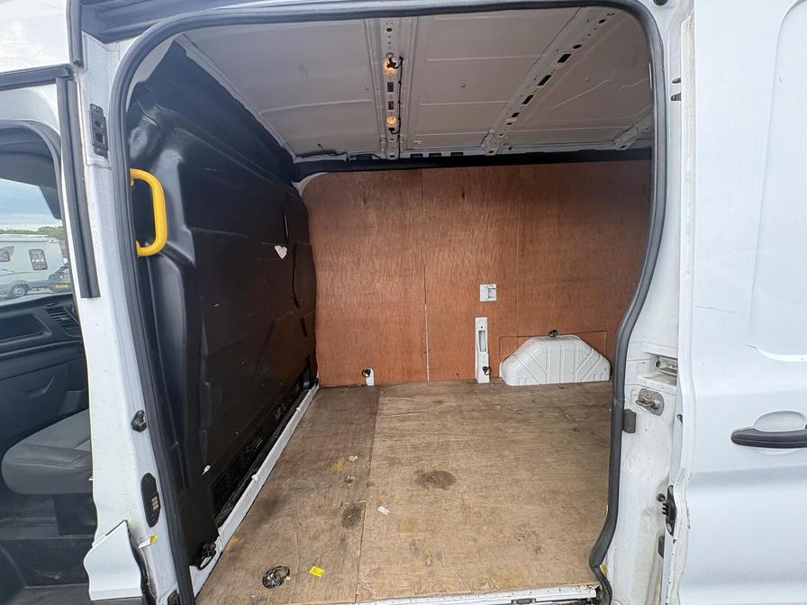 2020 Ford Transit – Model: Transit 290 Leader EcoBlue – YR70PSZ