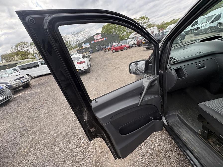 2013 Mercedes-Benz Vito – Model: Vito 113 CDi – K99EVA/LN13CWO