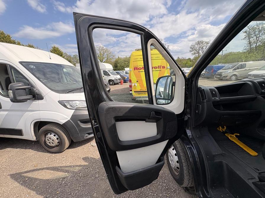 2018 Citroen Relay – Model: Relay 35 L3H2 Enterprise Blue HDi – ML18UYX
