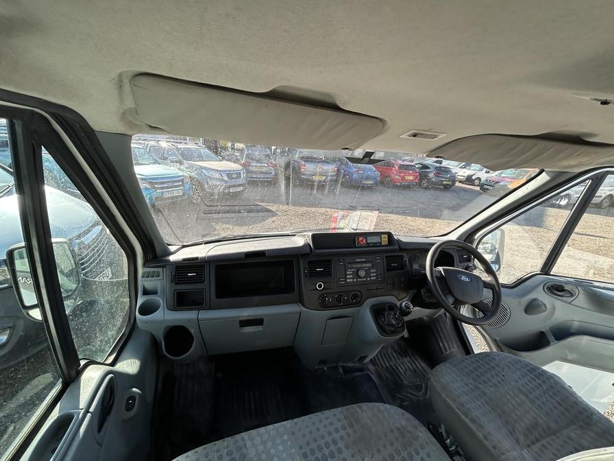 2009 Ford Transit – Model: Transit 115 T350 LWB Double Cab RWD – BT09FNW