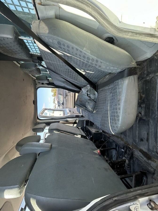 2009 Ford Transit – Model: Transit 115 T350 LWB Double Cab RWD – BT09FNW