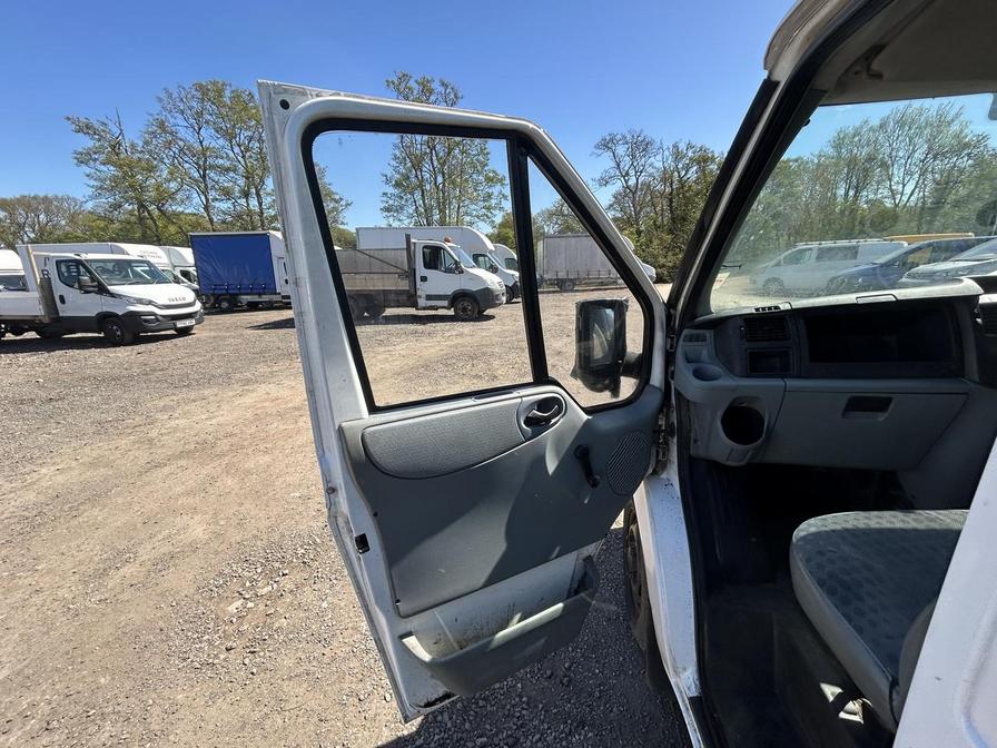 2008 Ford Transit – Model: Transit 85 T280 FWD – RA08XXW